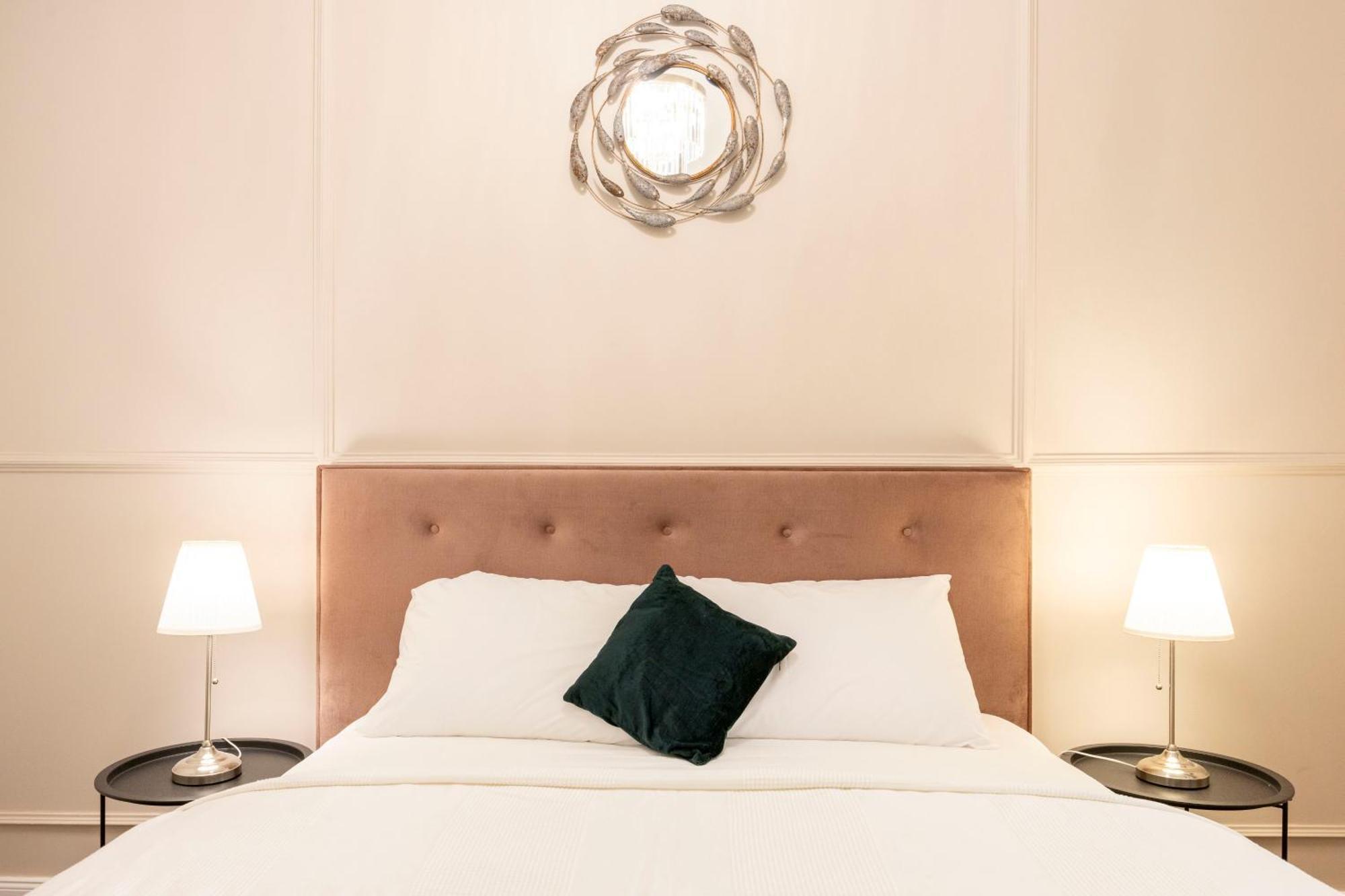 Exclusive Downtown Quentin Residence By Prestige Homes — Fotók 1